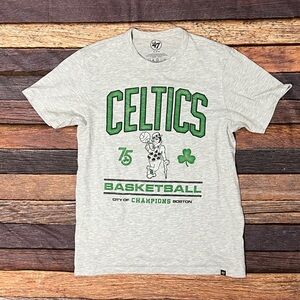Boston Celtics NBA Basketball Retro Crewneck Tshirt